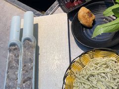 -洞庭洲·防空洞火锅·铜锅涮肉·烧烤(新百广场店)