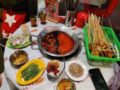 -大芊金重庆串串火锅(南京路店)
