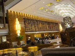 -西安唐隆国际酒店(大雁塔大唐不夜城店)