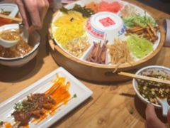 -怪噜范·老贵阳街头名小吃(汇金星力城店)