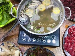 -牛一煲美食(江高店)
