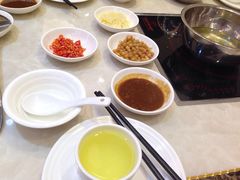 -粤盛海鲜平价店(洛溪食街店)