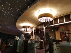 大堂-广州花园酒店·凌璇阁旋转餐厅CAROUSEL360