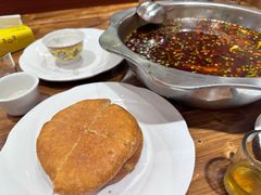 -乡土特色.冷锅鱼.牦牛肉汤锅