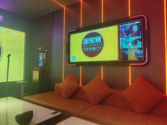 -星聚会KTV(龙湖上海奉贤天街店)