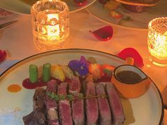 澳洲谷饲肉眼牛排配烤蔬菜土豆泥-花·fleur古董西餐厅(西城夜未央店)