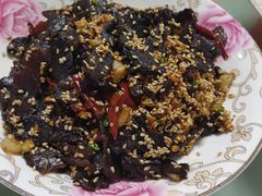 -寻钵记民菜馆·正宗常德钵子菜(滨湖路店)