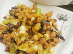 -有红鸡毛店·川菜(建设路店)