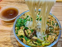 -柳州肥姨妈大骨螺蛳粉(沙河店)