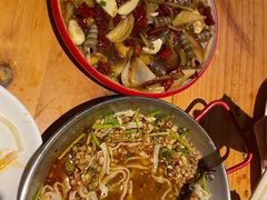 经典蒜香小龙虾-阿青龙虾·烧烤大排档(湖里万达店)