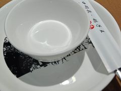 -东口码头·烧鸽子·鱼头泡饼·地方菜(金鹰悦城店)