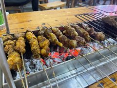 -老广烧烤(骆驼山康馨园店)