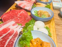 -明洞阿姨·韩式酱蟹烤肉·创意料理(三元桥店)