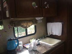 -崇明东平国家森林公园烧烤房车露营地