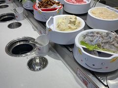 -龍歌自助小火锅(市北CBD万达店)