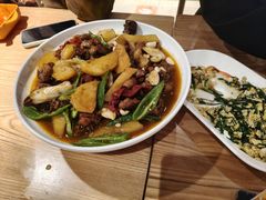 -谷丽麦馕新疆菜·清真(步步高梅溪新天地店)