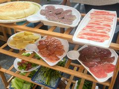 -有一锅·野生菌黑山羊腊排骨火锅(古城北门店)