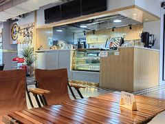 -F+轻食健身赋能空间(中华北路国贸商场店)