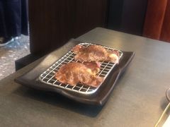 -铭牛烧肉·和牛海鲜自助(高新月牙湖店)