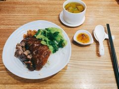 -裕记烧腊连锁餐饮(国商分店)