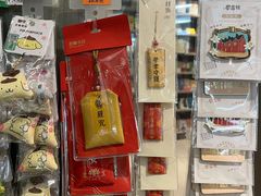 -钟书阁(群光广场店)