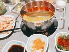 -金滏山烤肉·海鲜·火锅自助餐厅(襄阳万达店)