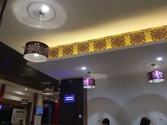 -三侨牛庄(云浮店)