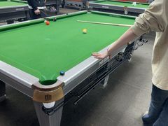 -VV桌球俱乐部(长阳大润发店)