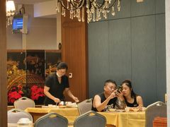 -鹏城人家海鲜酒家·23年老字号(较场尾店)