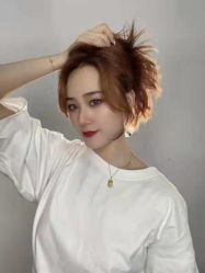 点击看大图 -初心HAlRSALON烫染接发