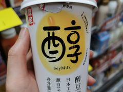 -全家便利店(愚园店)