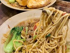 -方铲铲·成都板凳面(滨江银泰店)
