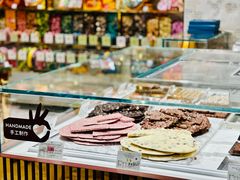 -VENCHI 闻绮(北京国贸商城店)