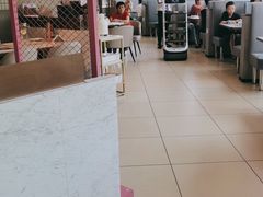 大堂-必胜客(阿诗玛店)