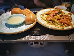 -江边城外烤全鱼(世茂广场店)