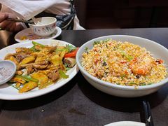 -大头虾越式风味餐厅(光明广场店)