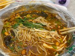-中东大市场美食城