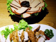 -同蛙阁美蛙鱼头火锅