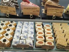 -圣安娜饼屋(信和广场店)