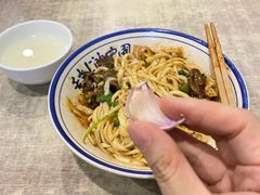 二合一牛肉土豆干拌面-马虎面馆(新西蓝店)