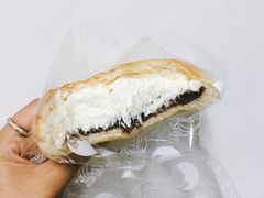 红豆沙奶油-高力乐面包咖啡厅(西塔店)