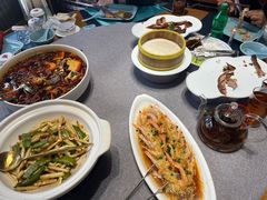 -鹊华居·地道鲁菜·海鲜·融合味(大明湖店)