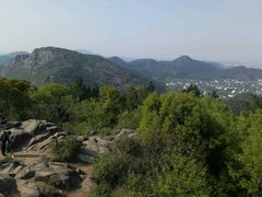 -灵岩山风景区