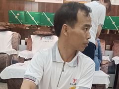 -郑远元专业修脚房(南坪万达店)