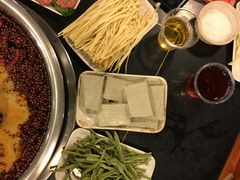 -邓莽子老火锅(中兴路总店)
