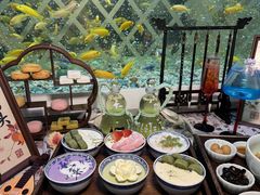 -馋三尺蟹粉小笼(人民广场店)