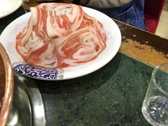 -楼外楼肥羊木炭火锅居(乐群街店)