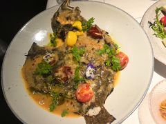 -LESCEDARS Brasserie Bistro香柏树