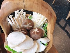 -捞王锅物料理(上海世茂广场店)