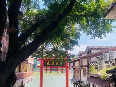 -磁器口古镇